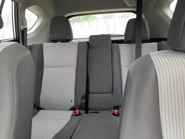JTMZFREV6FD062129 Toyota RAV4 LE