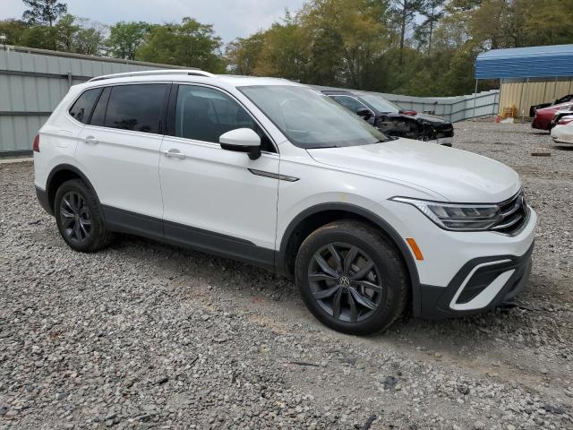 3VV3B7AX7NM164010 Volkswagen TIGUAN SE