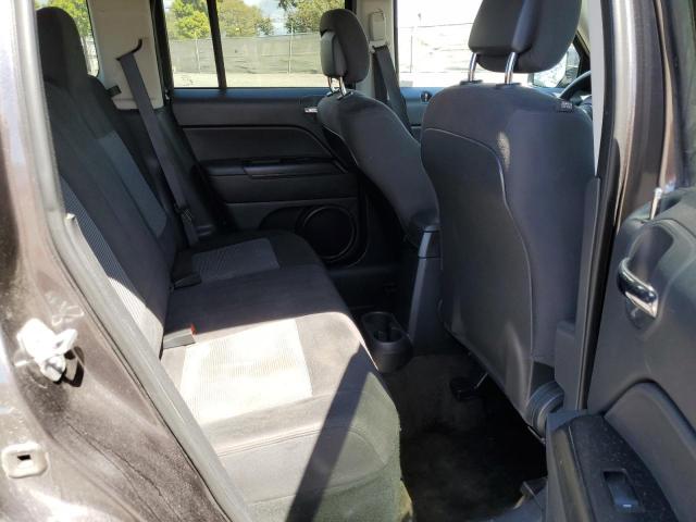 1C4NJPBA4GD747377 Jeep Patriot Sport