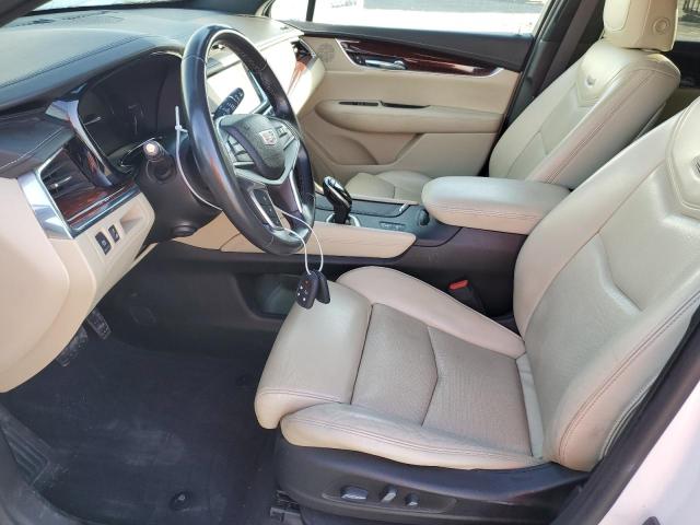 1GYKNCRS8HZ165943 Cadillac Xt5 Premium Luxury