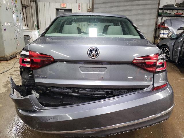 1VWAA7A33JC031324 Volkswagen PASSAT S