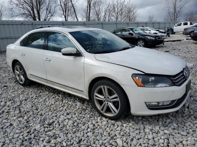 1VWBT7A37FC025726 Volkswagen PASSAT SE
