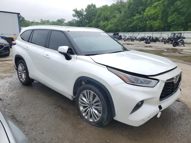 5TDFZRAH4NS130635 Toyota Highlander Platinum