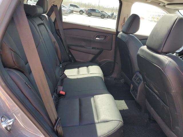 5N1BT3CB2PC909621 Nissan Rogue Sl