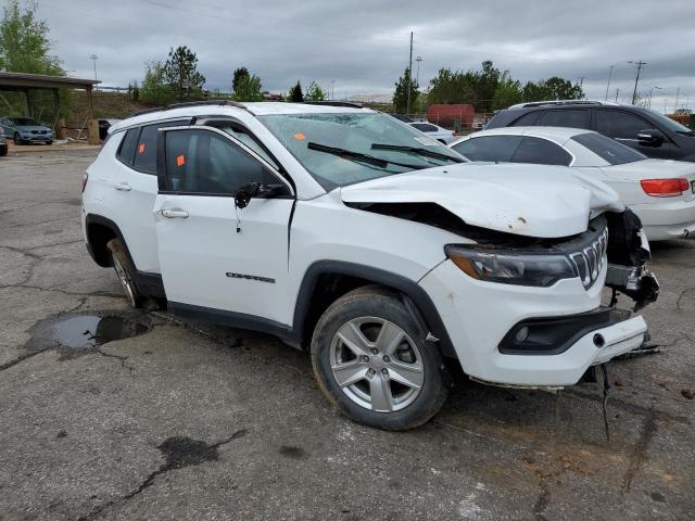 3C4NJCBB4NT138055 Jeep Compass Latitude