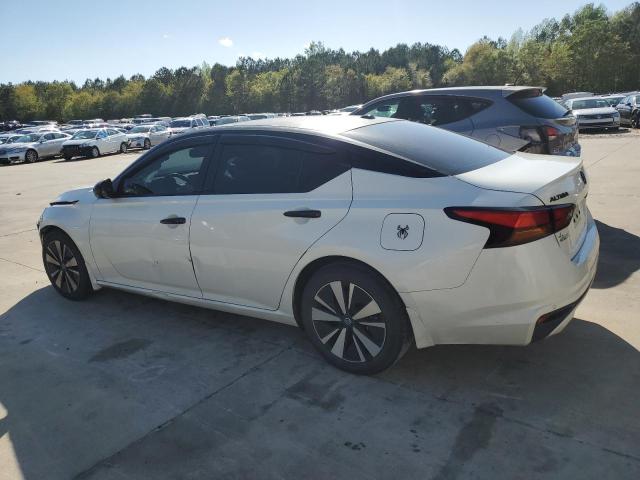 1N4BL4DV2KC116109 Nissan ALTIMA SV