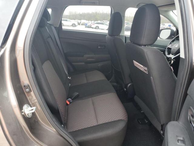 JA4AP3AU3HZ042957 Mitsubishi Outlander Sport Es