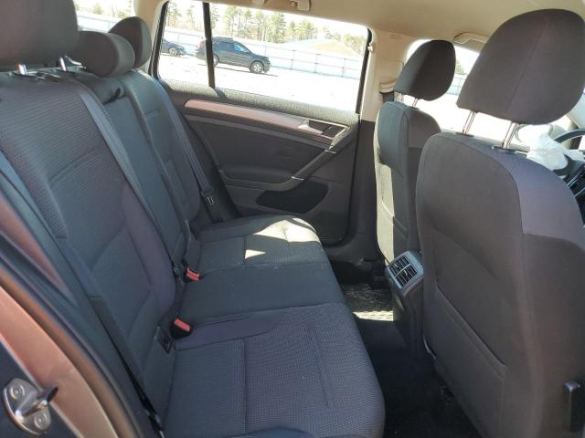 3VW017AU2HM526756 Volkswagen Golf Sportwagen S