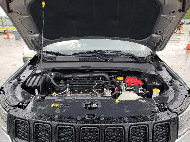 3C4NJDBB2JT313967 Jeep Compass Latitude