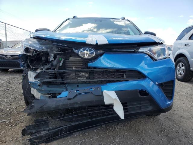 JTMZFREV3HJ718288 Toyota RAV4 LE