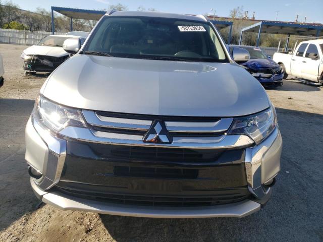 JA4AZ3A36JZ010320 Mitsubishi Outlander Se