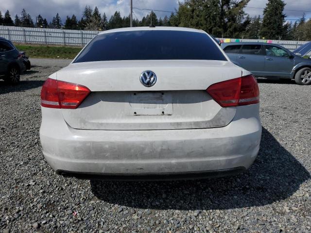 1VWBN7A3XEC023946 Volkswagen PASSAT SE