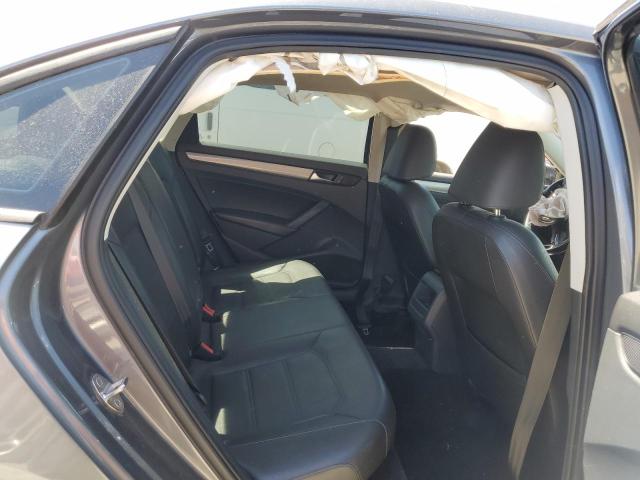 1VWAT7A38FC040442 Volkswagen PASSAT S