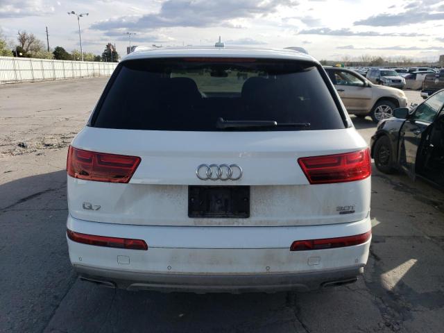 WA1LAAF79HD045800 Audi Q7 Premium Plus