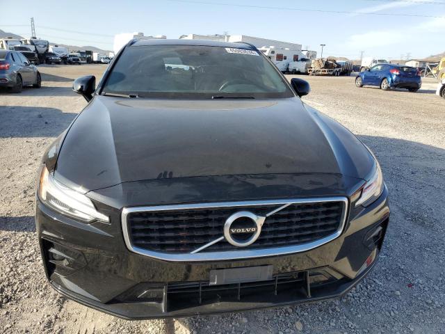 YV1102EM4L2369586 Volvo V60 T5 R-design