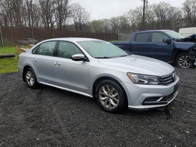 1VWAA7A38JC051164 Volkswagen PASSAT S