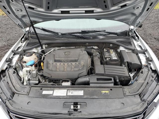 1VWAA7A38JC051164 Volkswagen PASSAT S