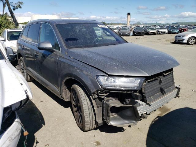 WA1LAAF74JD017280 Audi Q7 Premium Plus
