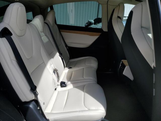 5YJXCDE29KF158932 Tesla MODEL X