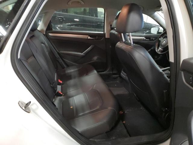 1VWAT7A3XEC037718 Volkswagen PASSAT S