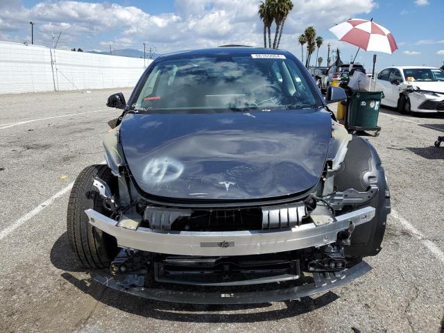 5YJ3E1EAXPF686078 Tesla MODEL 3