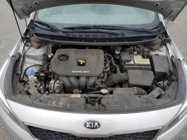 3KPFL4A75JE261833 KIA FORTE LX