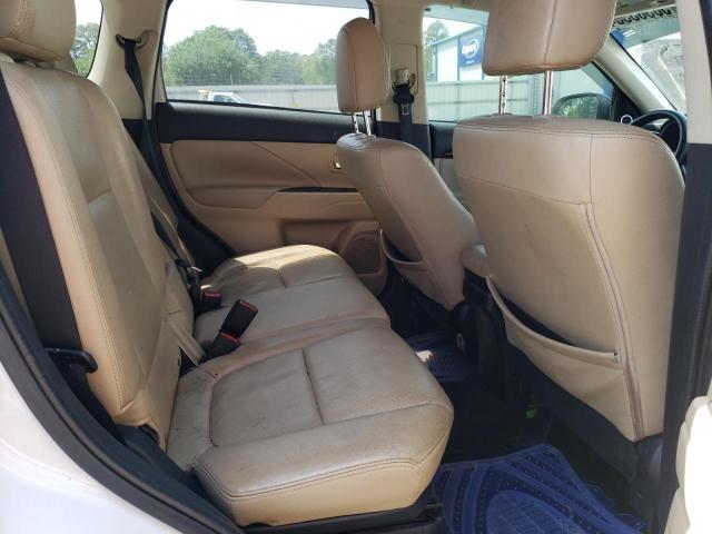JA4AD3A37FZ008341 Mitsubishi Outlander Se