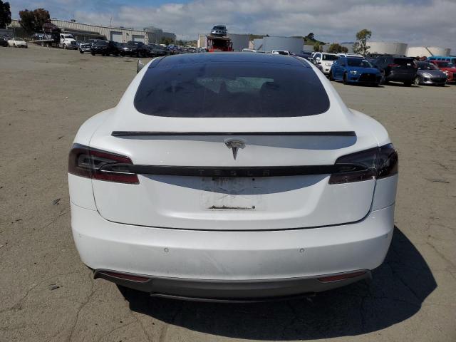 5YJSA1E44FF111118 Tesla MODEL S