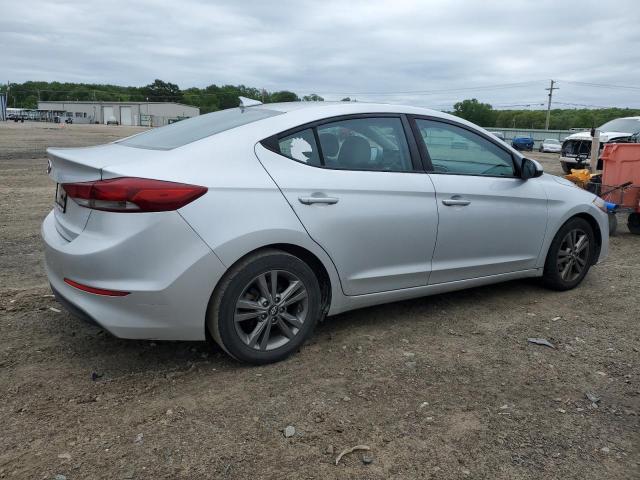 5NPD84LFXJH295629 Hyundai ELANTRA SEL