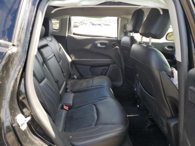 3C4NJDCB6JT319253 Jeep Compass Limited