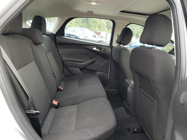 1FADP3M22HL212795 Ford FOCUS SEL