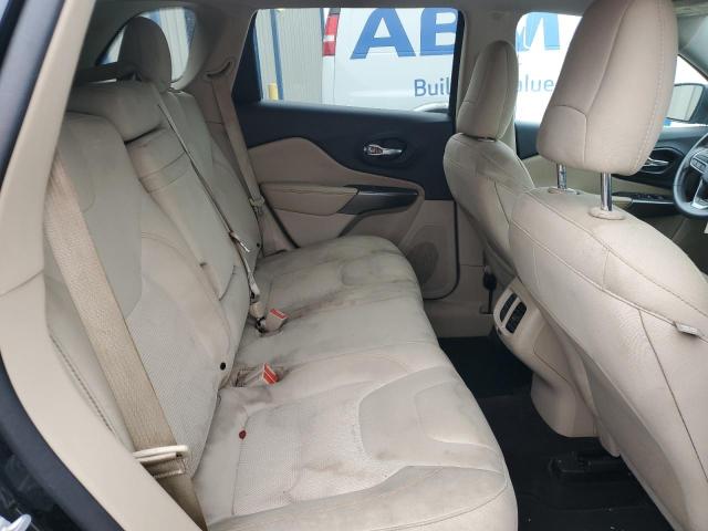 1C4PJLCB4KD262917 Jeep Cherokee Latitude