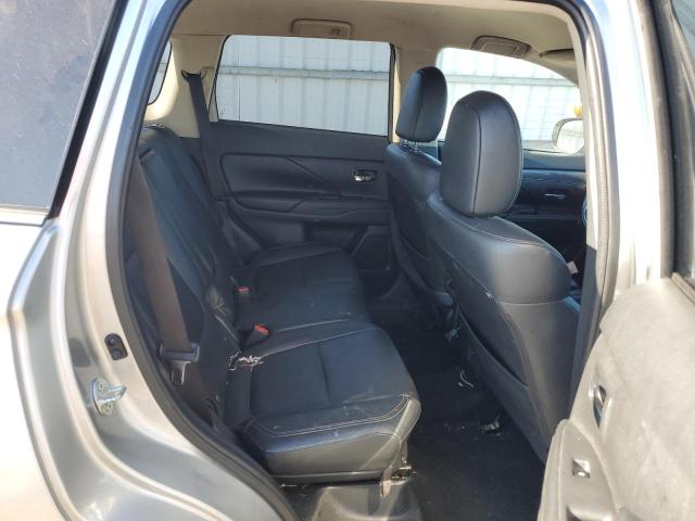 JA4AZ3A35KZ043083 Mitsubishi Outlander Se