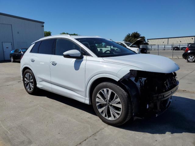 WA1BCBFZ5PP009919 Audi Q4 E-tron Premium Plus