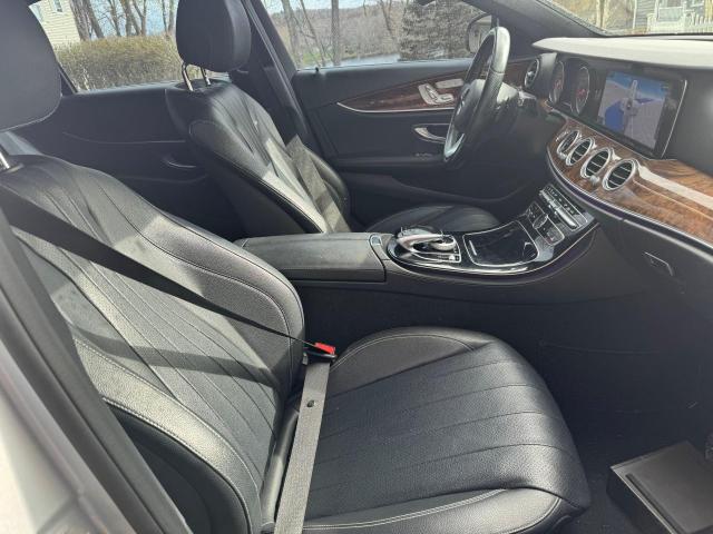 WDDZF4KB0HA131257 Mercedes-Benz E 300 4matic