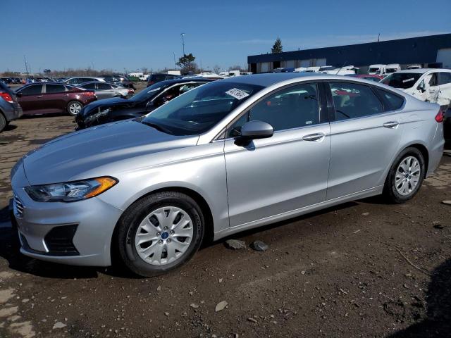Auction sale of the 2019 Ford Fusion S, vin: 3FA6P0G78KR231049, lot number: 48379604