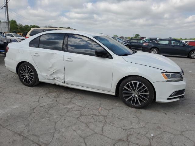 3VWD17AJ1GM382445 Volkswagen Jetta Sport