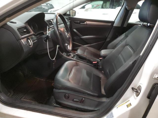 1VWAT7A3XEC037718 Volkswagen PASSAT S