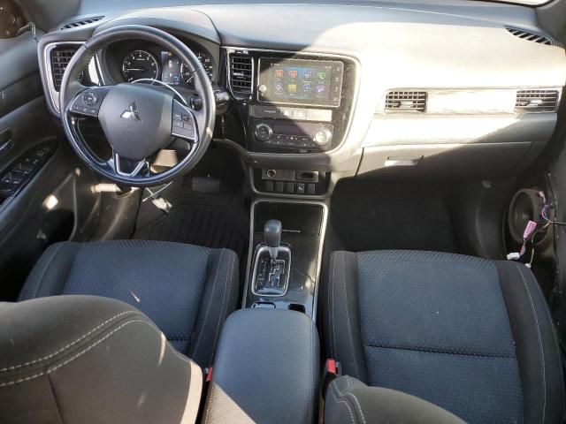 JA4AZ3A3XJZ030019 Mitsubishi Outlander Se