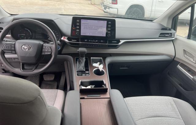 5TDKSKFC3NS062254 Toyota SIENNA LE