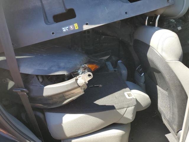 5XYPHDA57GG135540 KIA SORENTO EX