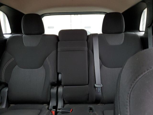 1C4PJLCB0FW741863 Jeep Cherokee Latitude