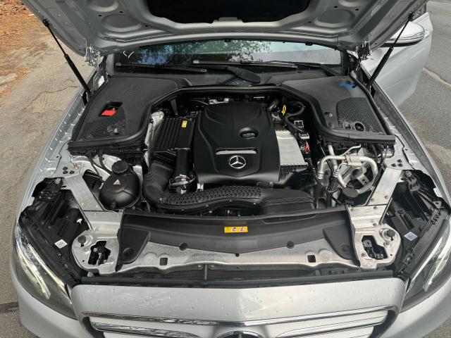 WDDZF4KB0HA131257 Mercedes-Benz E 300 4matic