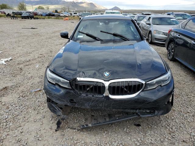 3MW5R7J00M8C13672 BMW 330XI