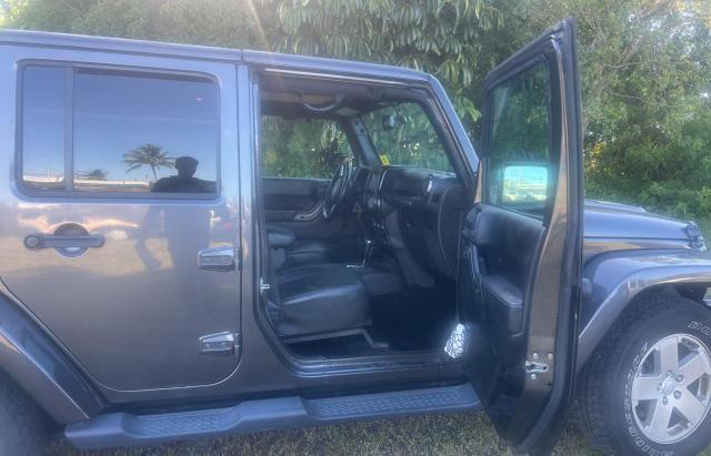 1C4BJWEG0JL807715 Jeep Wrangler Unlimited Sahara