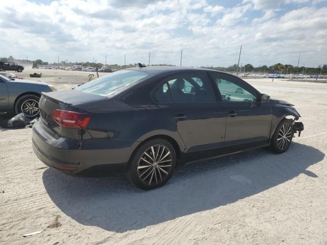 3VWB17AJ2GM412625 Volkswagen Jetta Sport