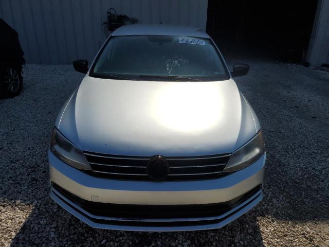 3VWD67AJ1GM291256 Volkswagen JETTA SE