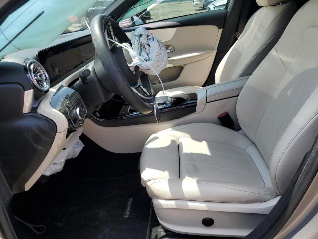 WDD3G4EB0LW037406 Mercedes-Benz A 220