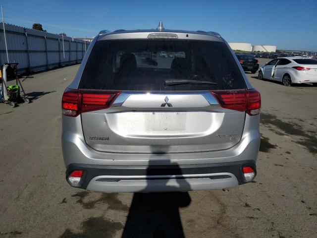 JA4AZ3A35KZ043083 Mitsubishi Outlander Se
