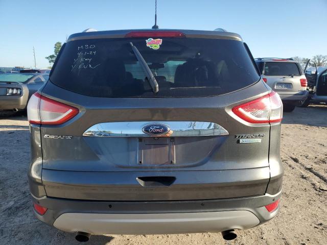 1FMCU0J90FUB92354 Ford Escape Titanium